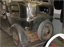 1932_ford_stock_sedan (2)